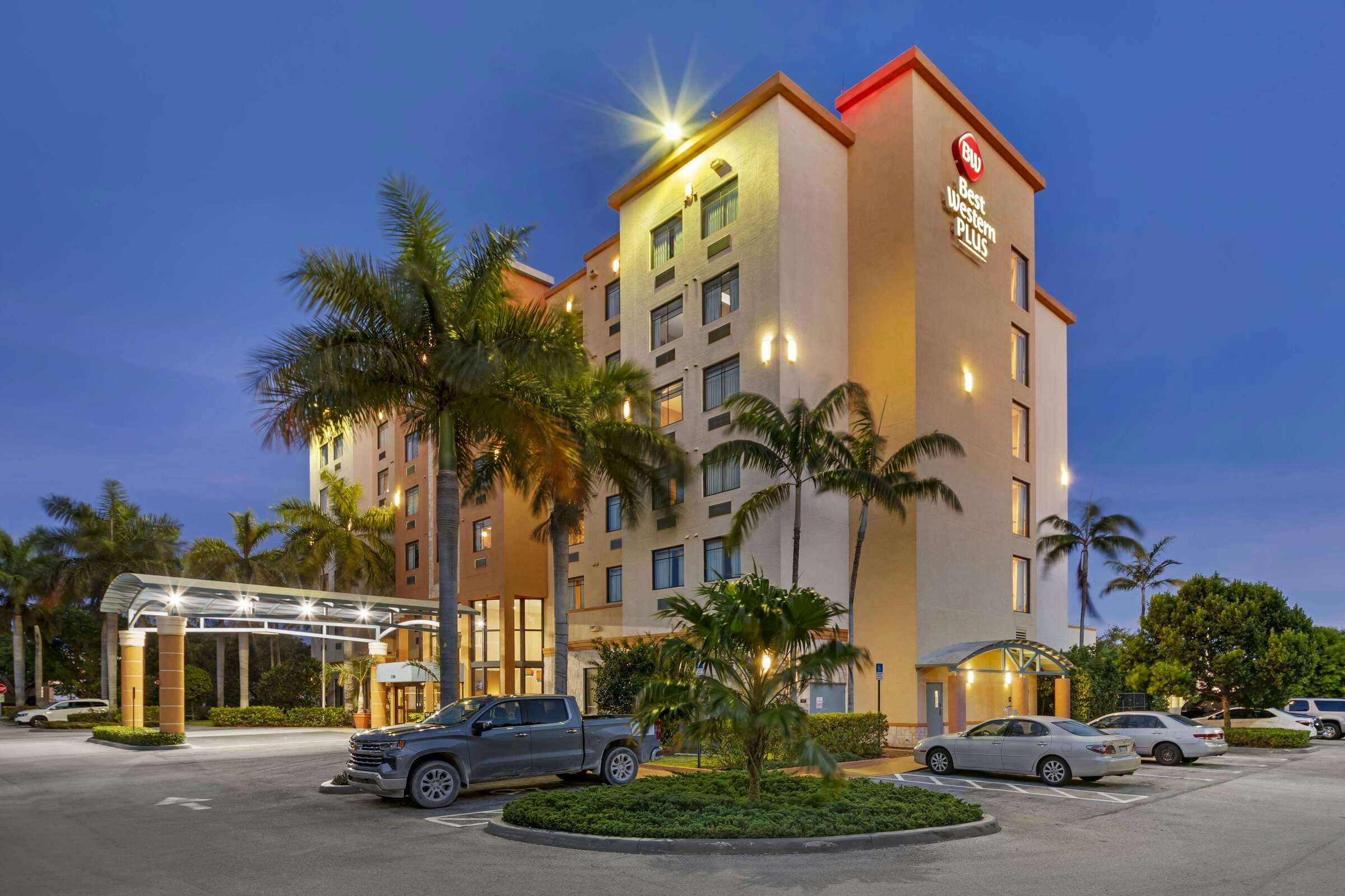 Hotel Best Western Plus Miami Executive Airport Hotel & Suites photo 2