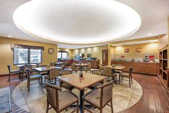 Hotel Best Western Plus Grand Island Inn & Suites photo 3