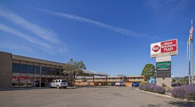 Best Western Plus Raton Hotel