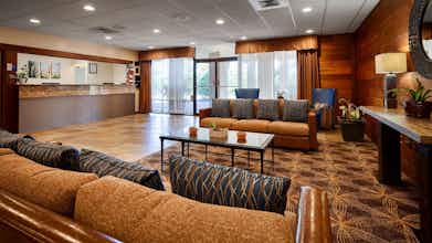 Hotel Best Western Crossroads Inn photo 1