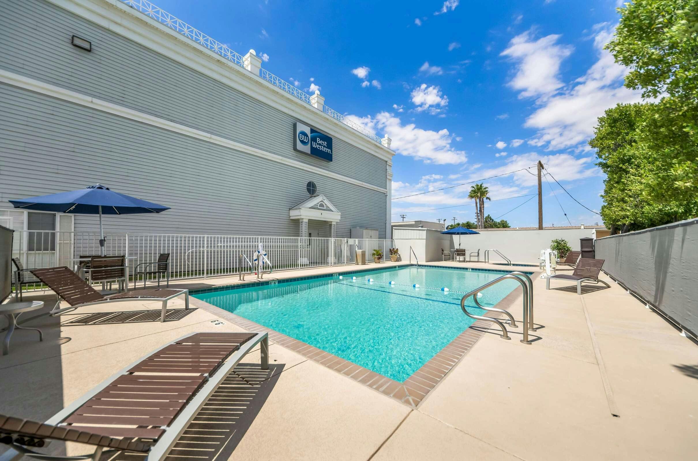 Hotel Best Western Executive Inn photo 1