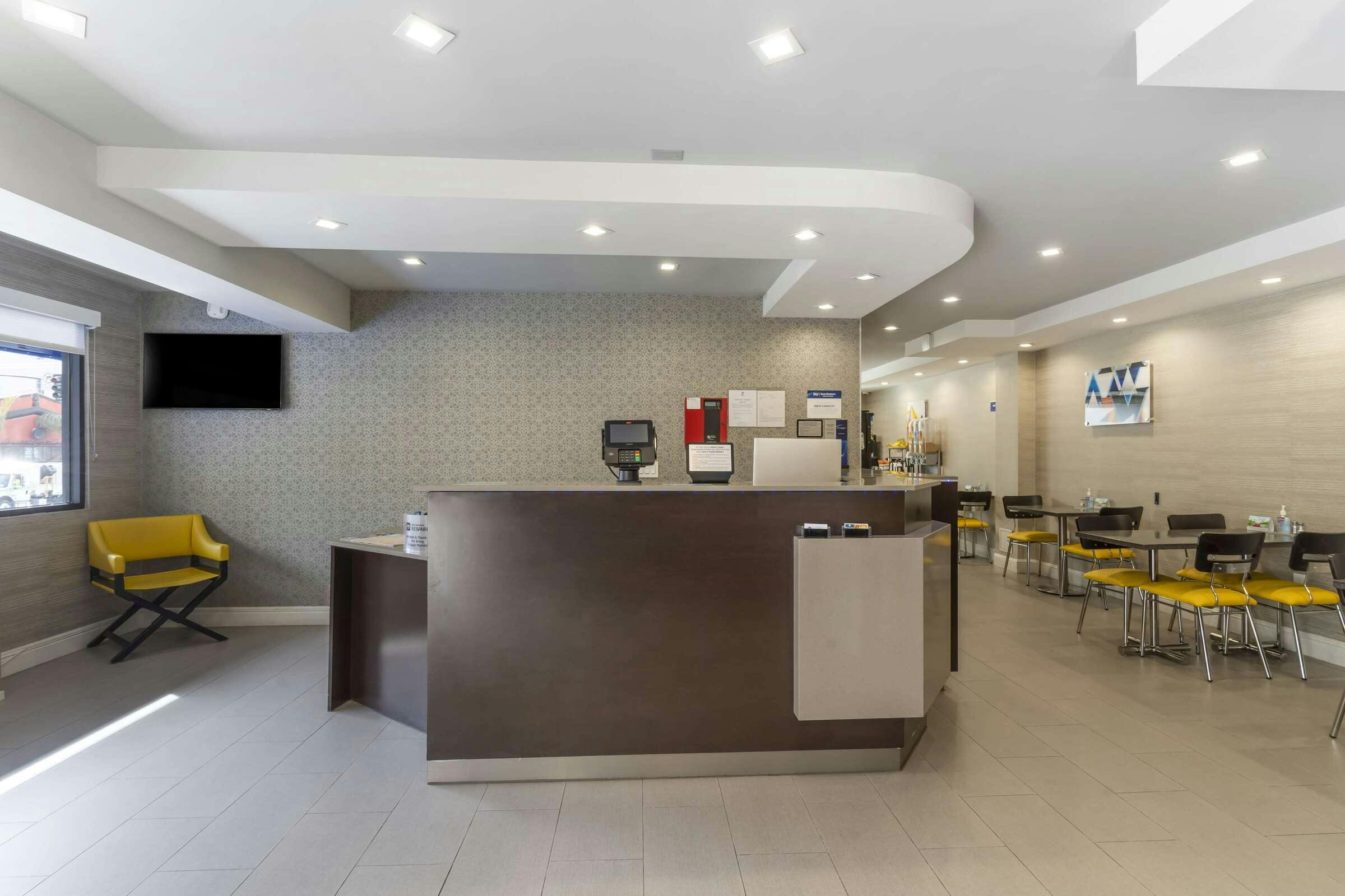 Hotel Best Western Red Coach Inn photo 3