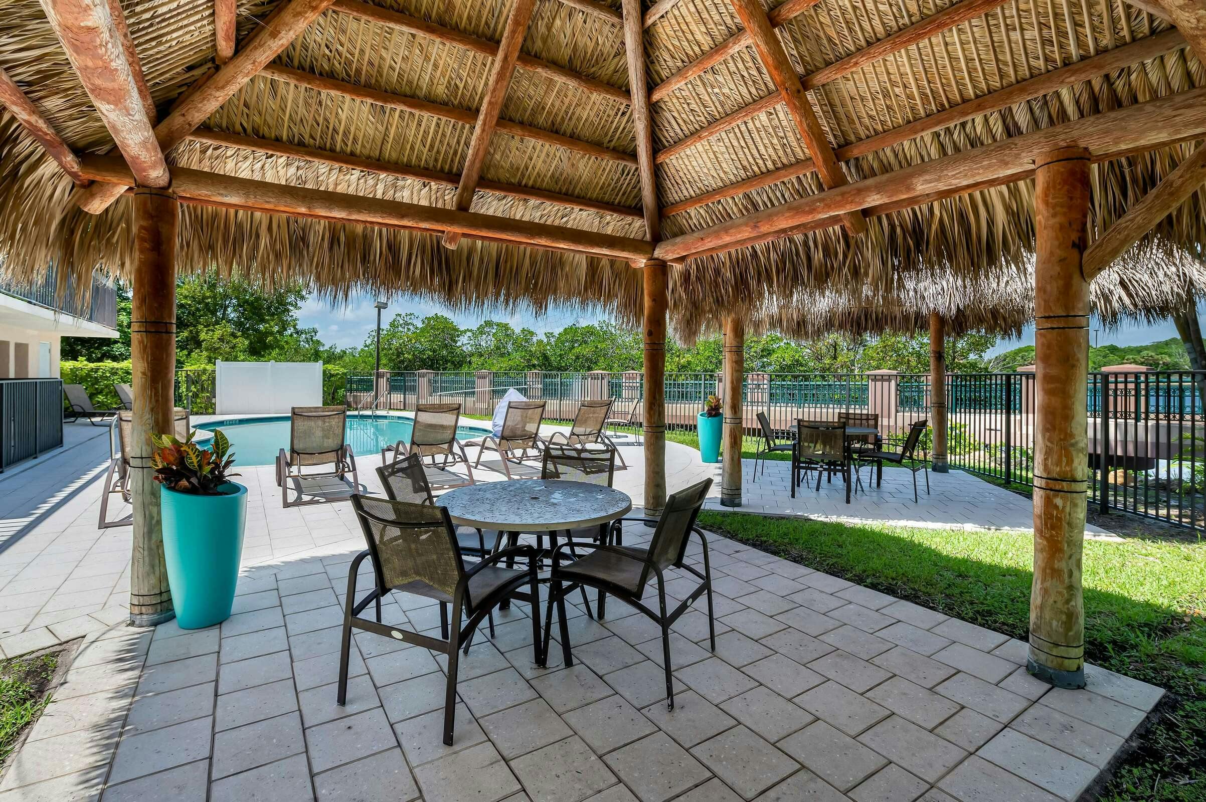 Hotel Best Western Intracoastal Inn photo 5