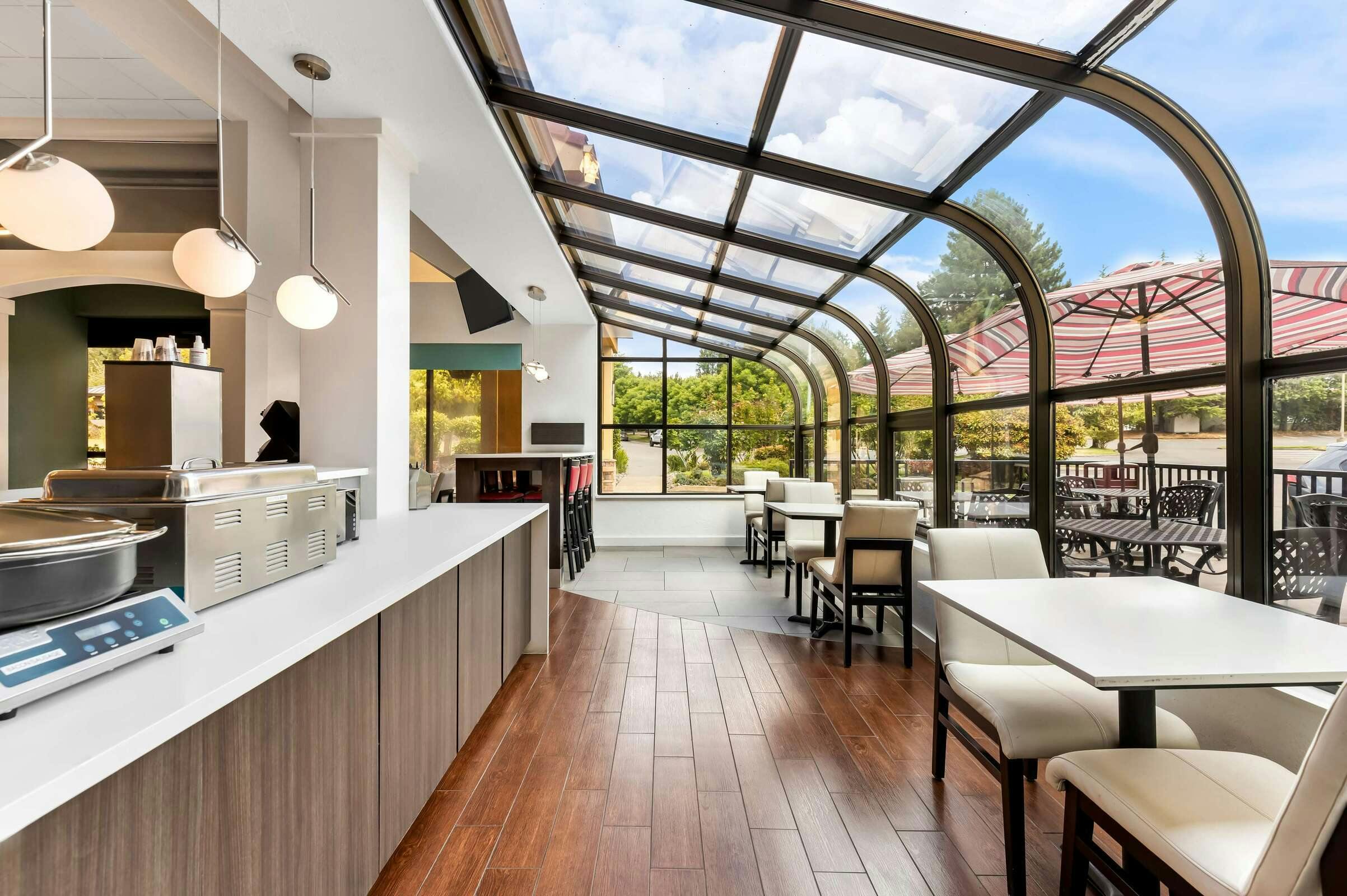 Hotel Best Western Plus Parkway Inn photo 1