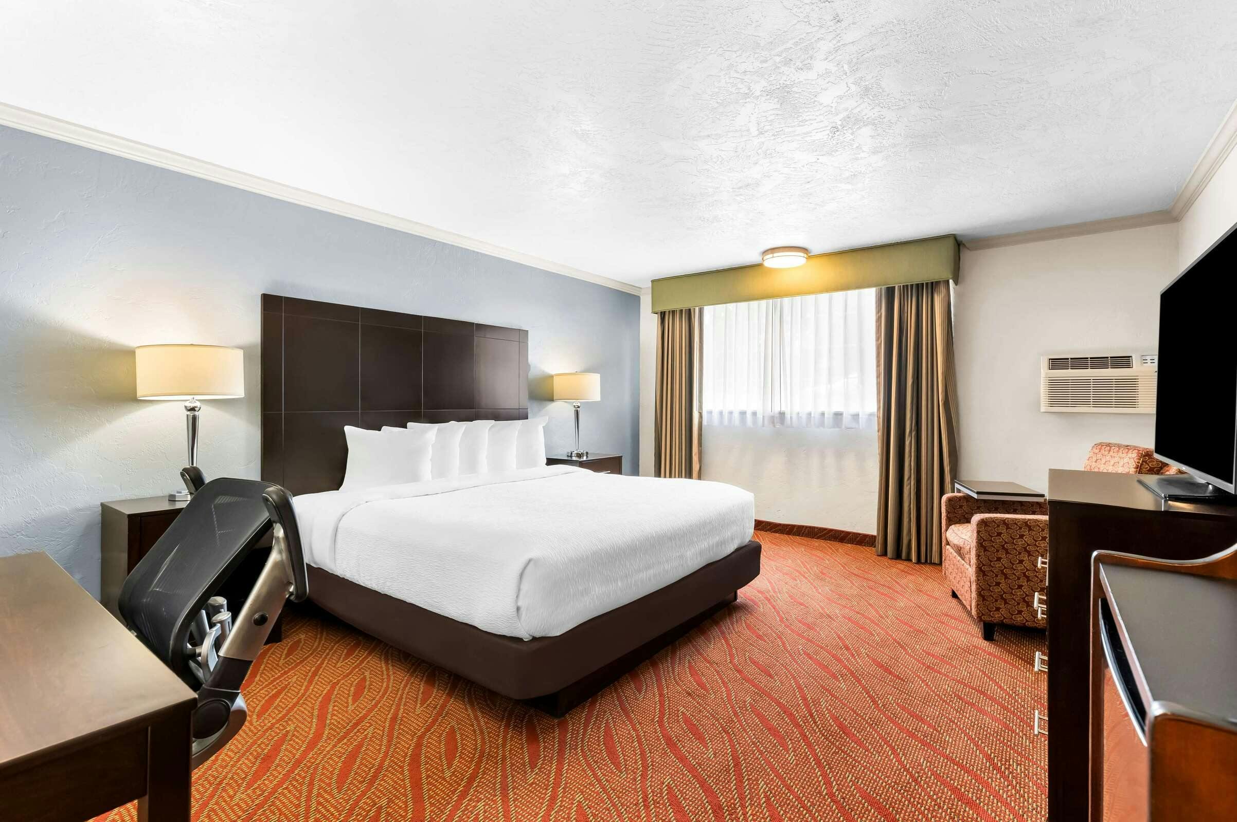 Hotel Best Western Plus Parkway Inn photo 3