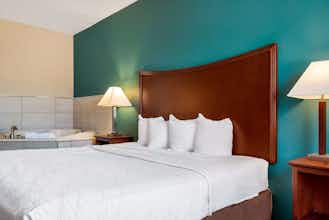 Hotel Best Western Topeka Inn & Suites photo 1