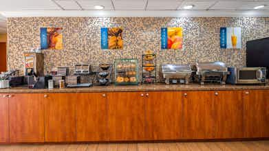 Hotel Best Western Plus Bradenton Hotel & Suites photo 5