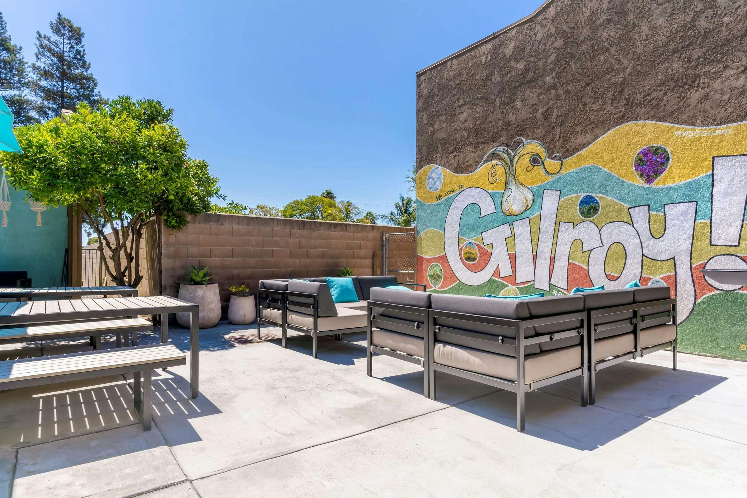 Hotel Best Western Plus Forest Park Inn photo 1