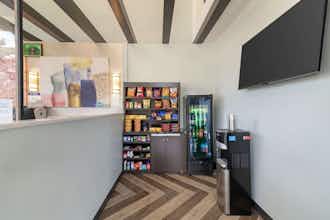 Hotel Best Western Plus Landmark Inn photo 4