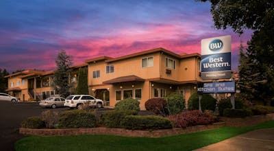 Best Western Holiday Hotel