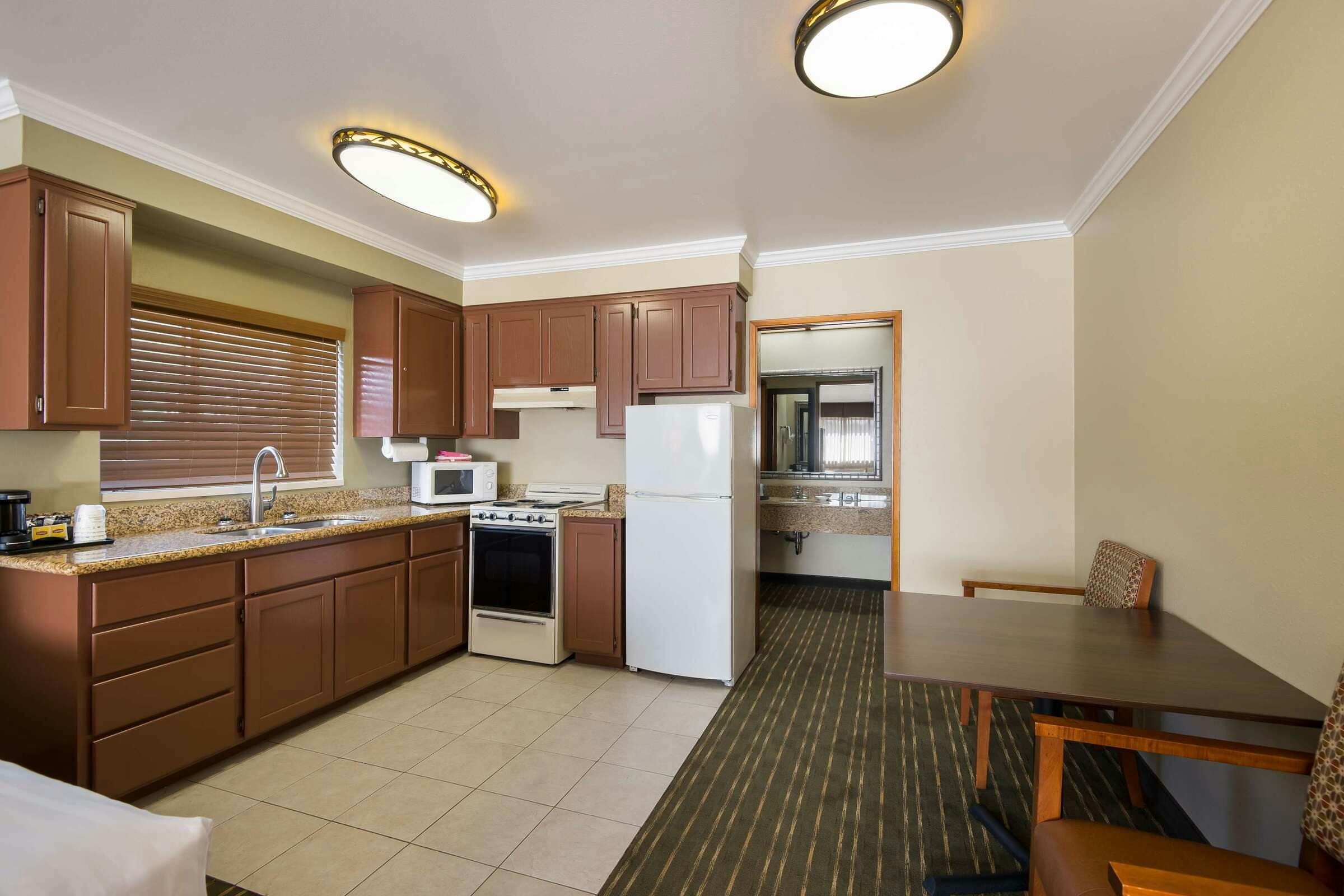 Hotel Best Western Holiday Hotel photo 4