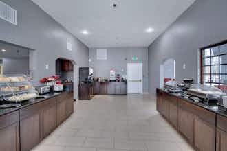 Hotel Best Western Plus The Inn At Hampton photo 1