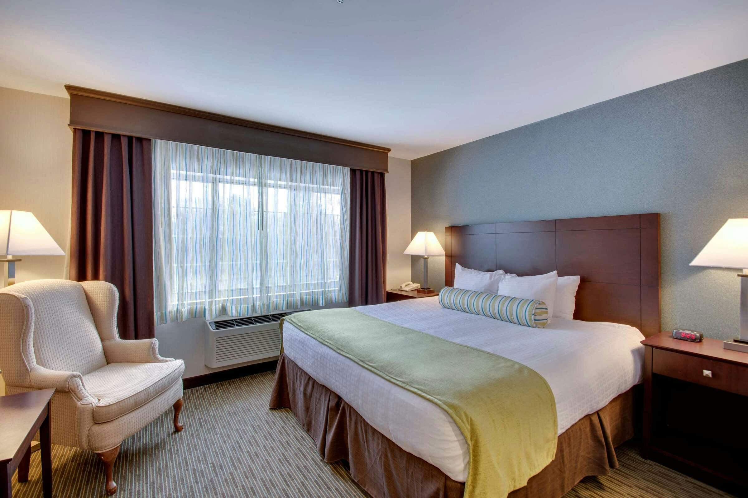 Hotel Best Western Plus The Inn At Hampton photo 4