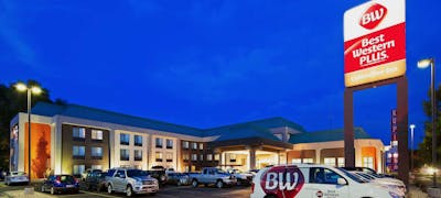 Best Western Plus Cottontree Inn