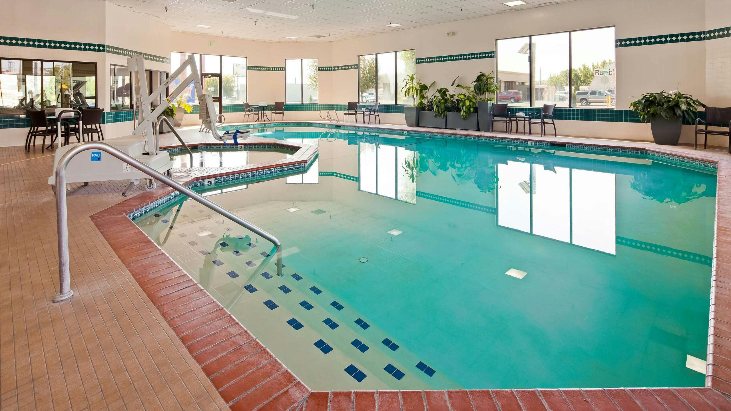 Hotel Best Western Plus Cottontree Inn photo 2