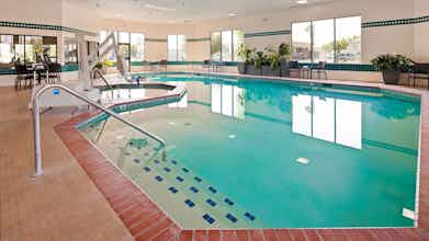 Hotel Best Western Plus Cottontree Inn photo 2