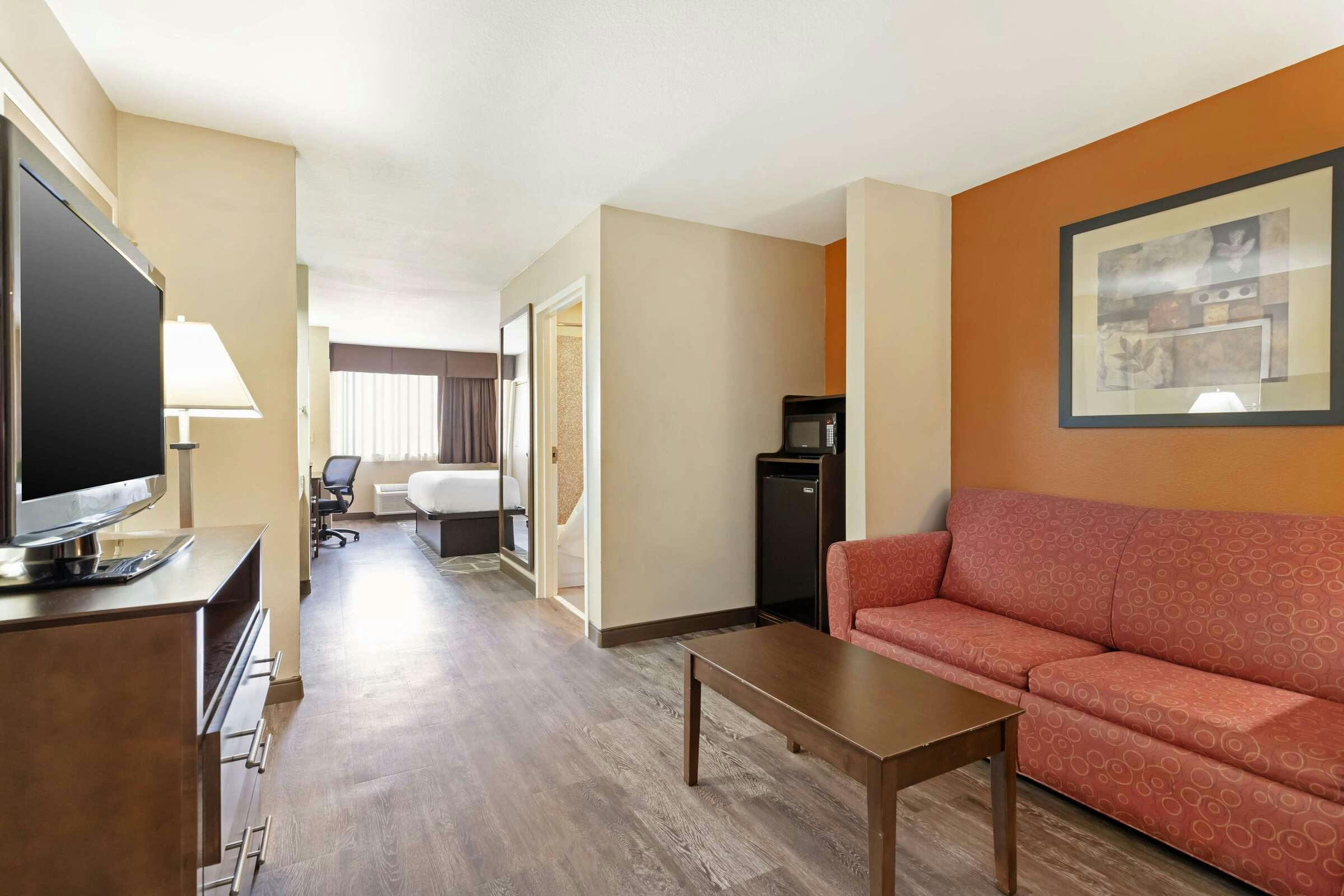 Hotel Best Western Inn & Suites photo 4