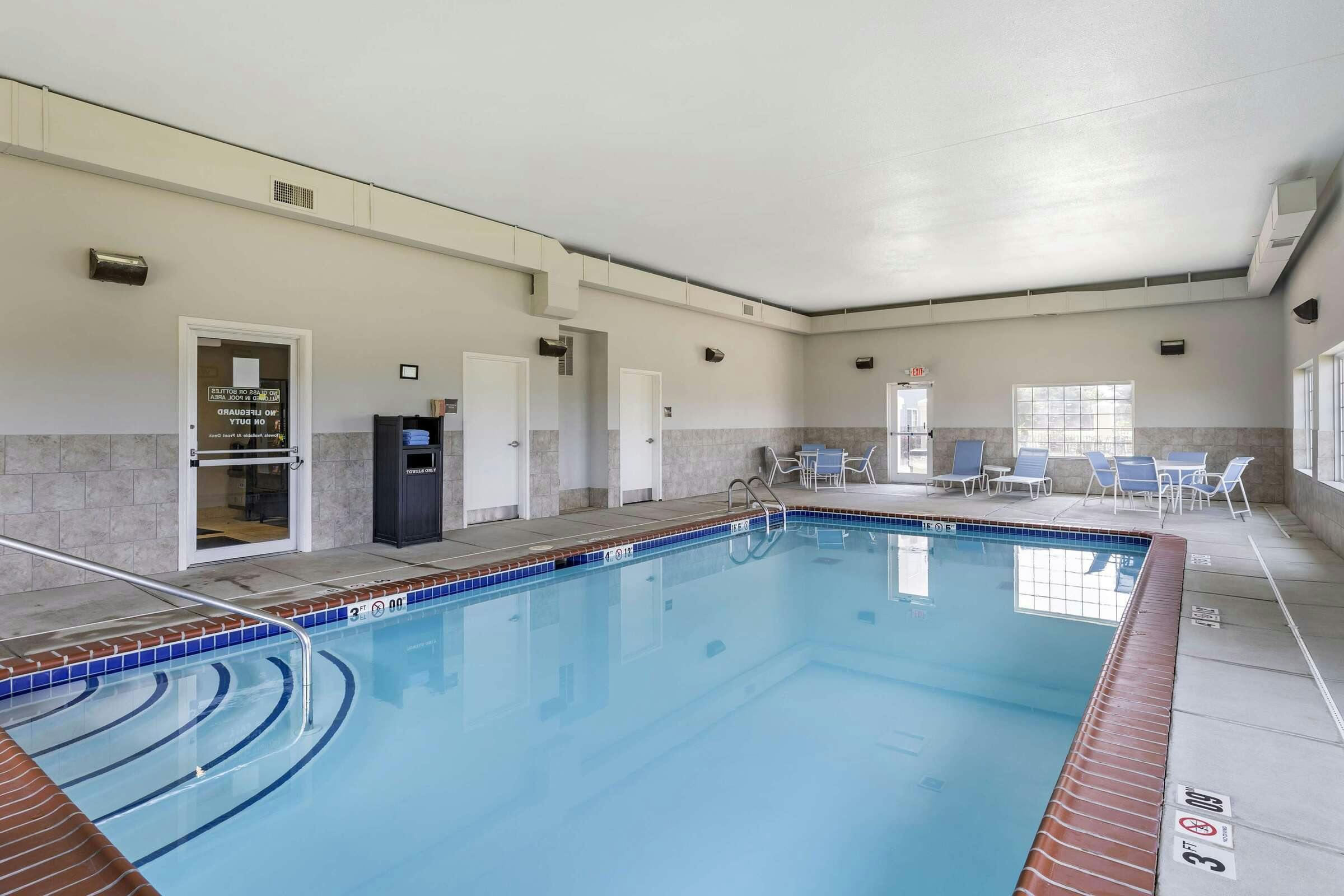 Hotel Best Western Plus MidAmerica Hotel photo 5