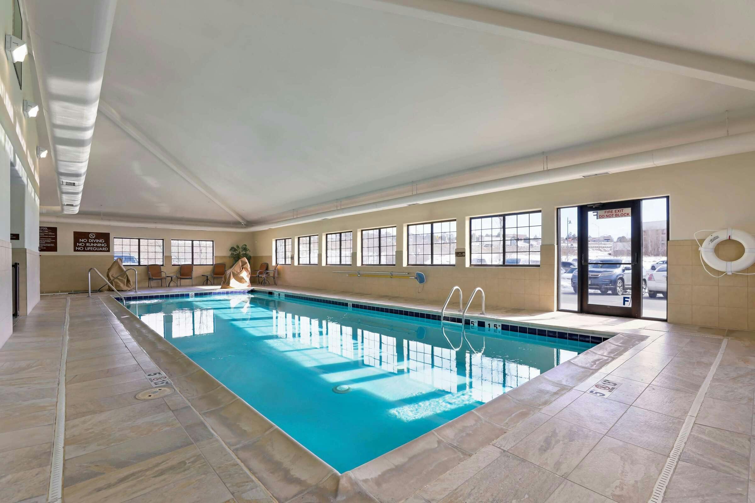 Hotel Best Western Plus Castle Rock photo 4