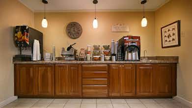 Hotel Best Western Shelbyville Lodge photo 5