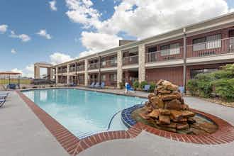 Hotel Best Western Inn of Brenham photo 1