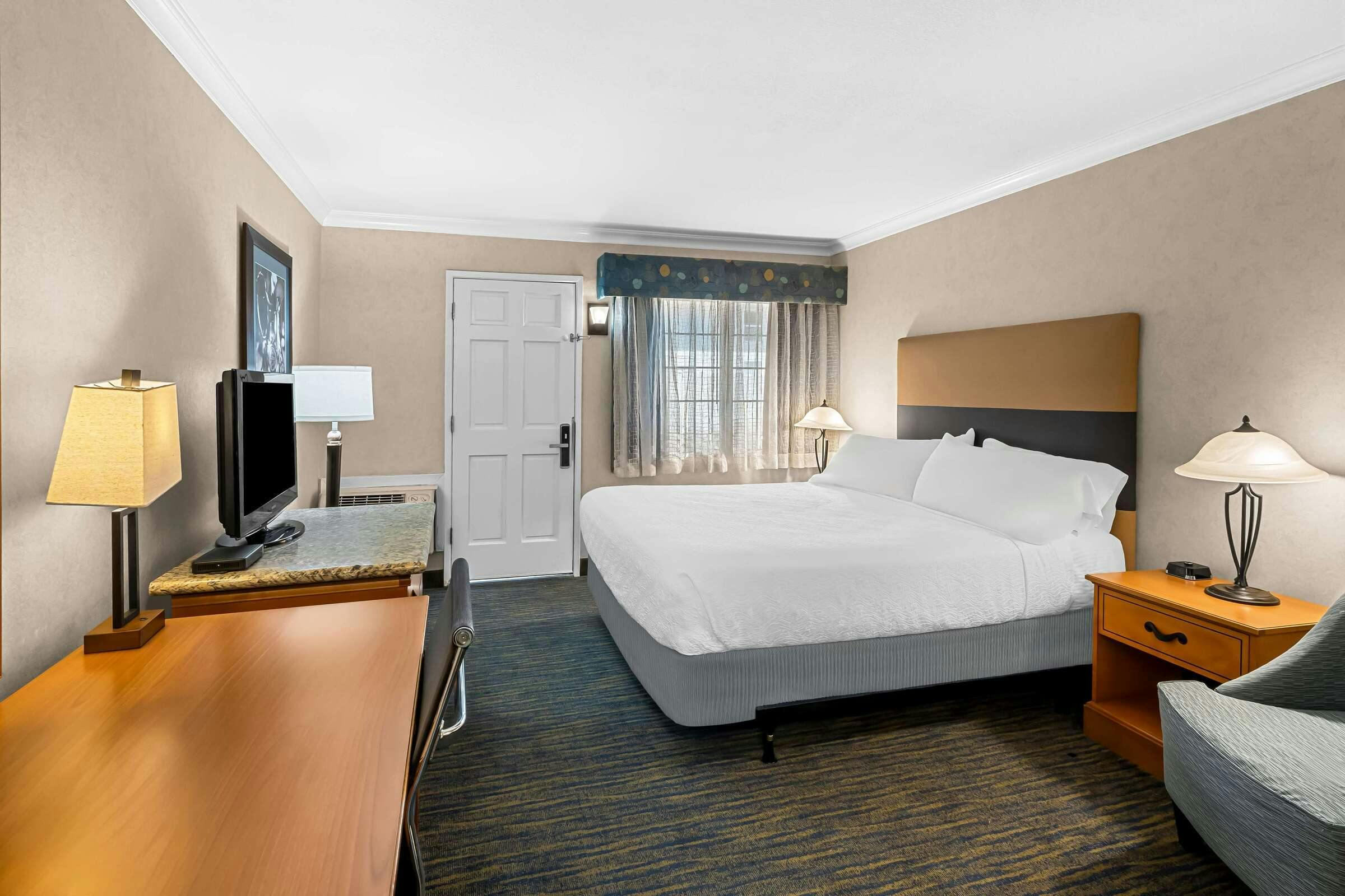 Hotel Best Western University Lodge photo 2