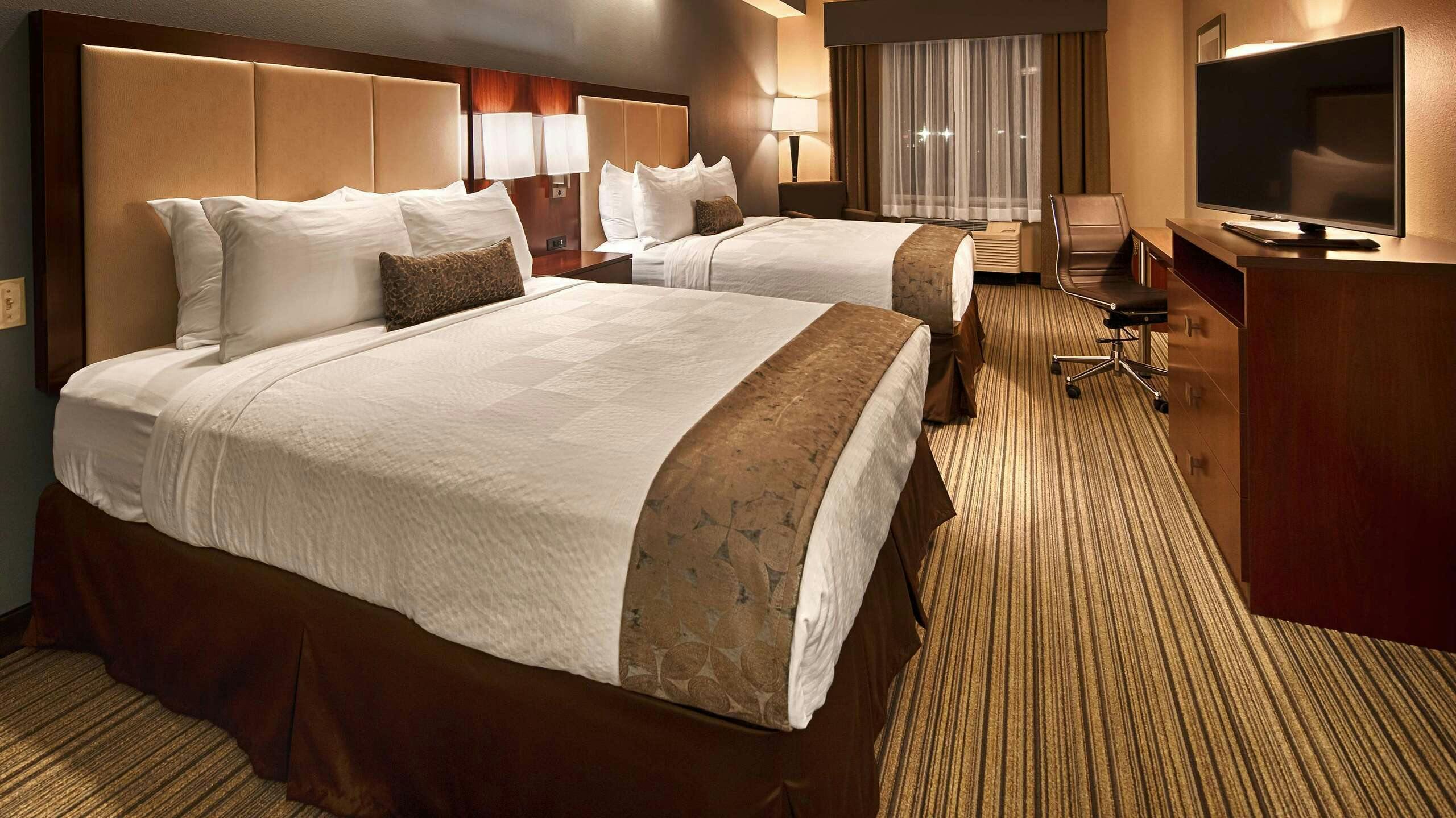 Hotel Best Western Plus Boardman Inn & Suites photo 5