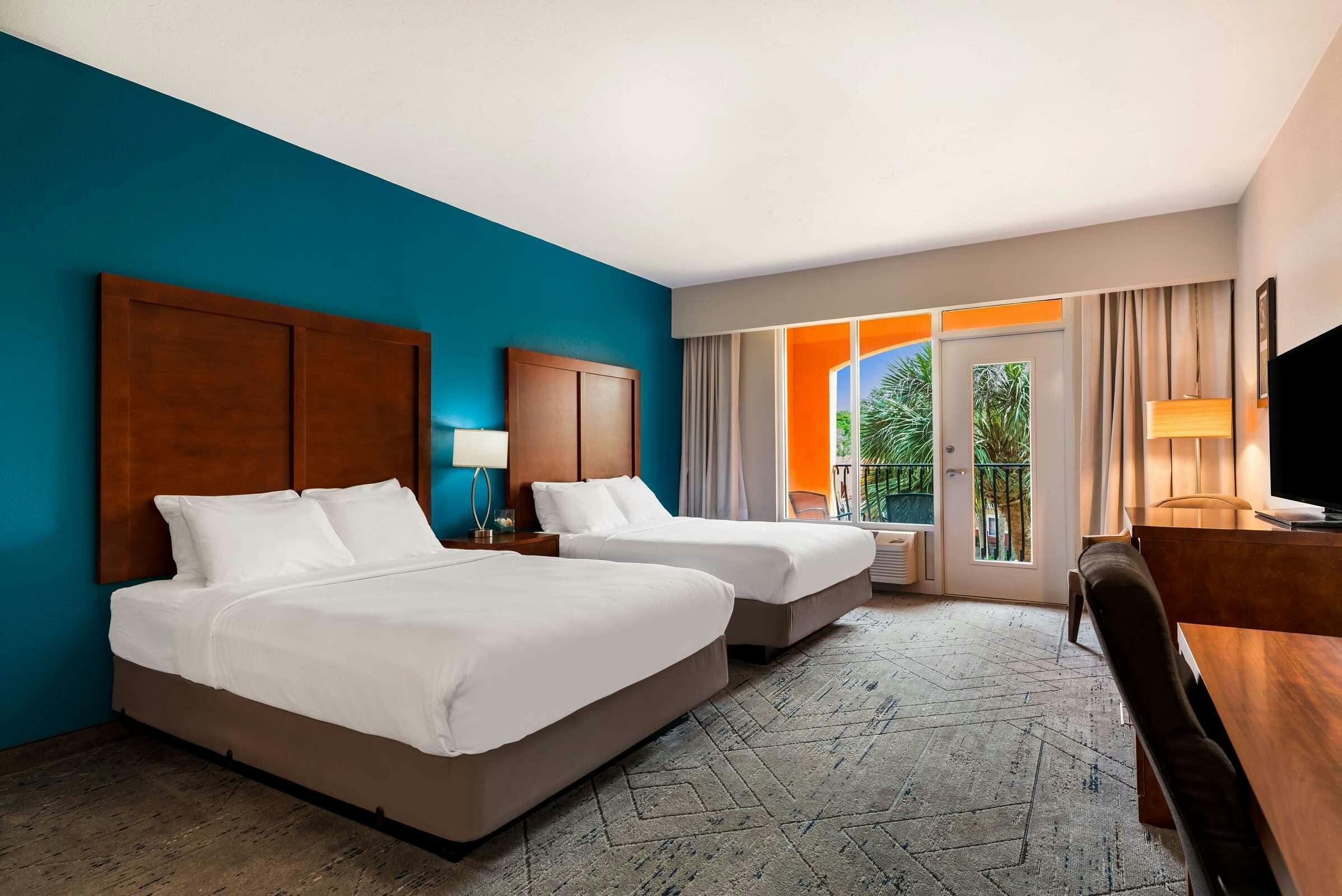 Hotel SureStay Plus Hotel By Best Western The Villages photo 1