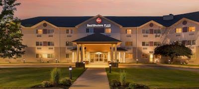 Best Western Plus Executive Court Inn & Conference Center