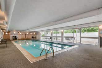 Hotel Best Western Plus Executive Court Inn & Conference Center photo 3