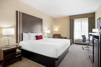 Hotel Best Western Plus Howe Inn photo 2
