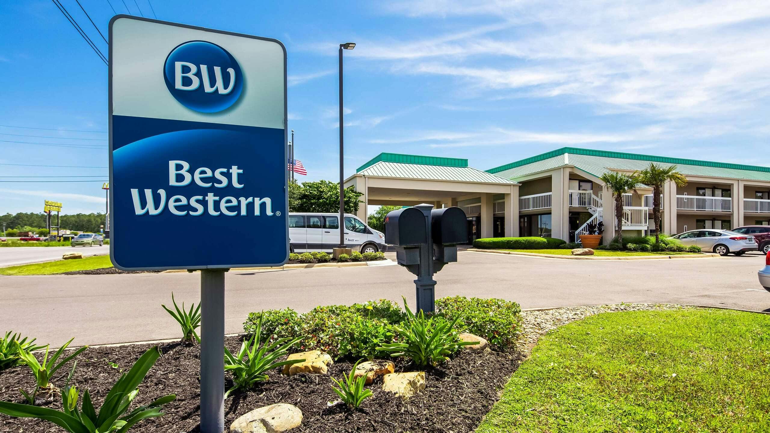 Best Western Flagship Inn