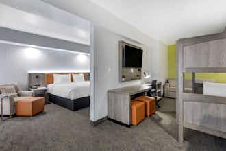 Hotel Best Western Plus Mountain Melodies Inn & Suites photo 4