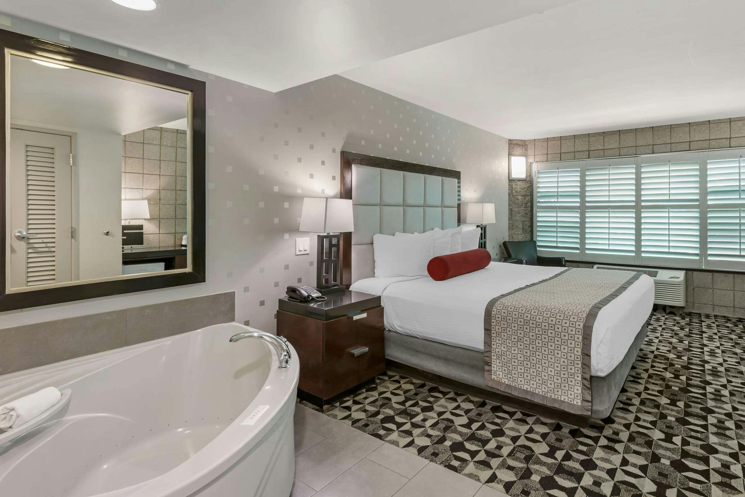 Hotel Best Western Plus Sundial photo 2