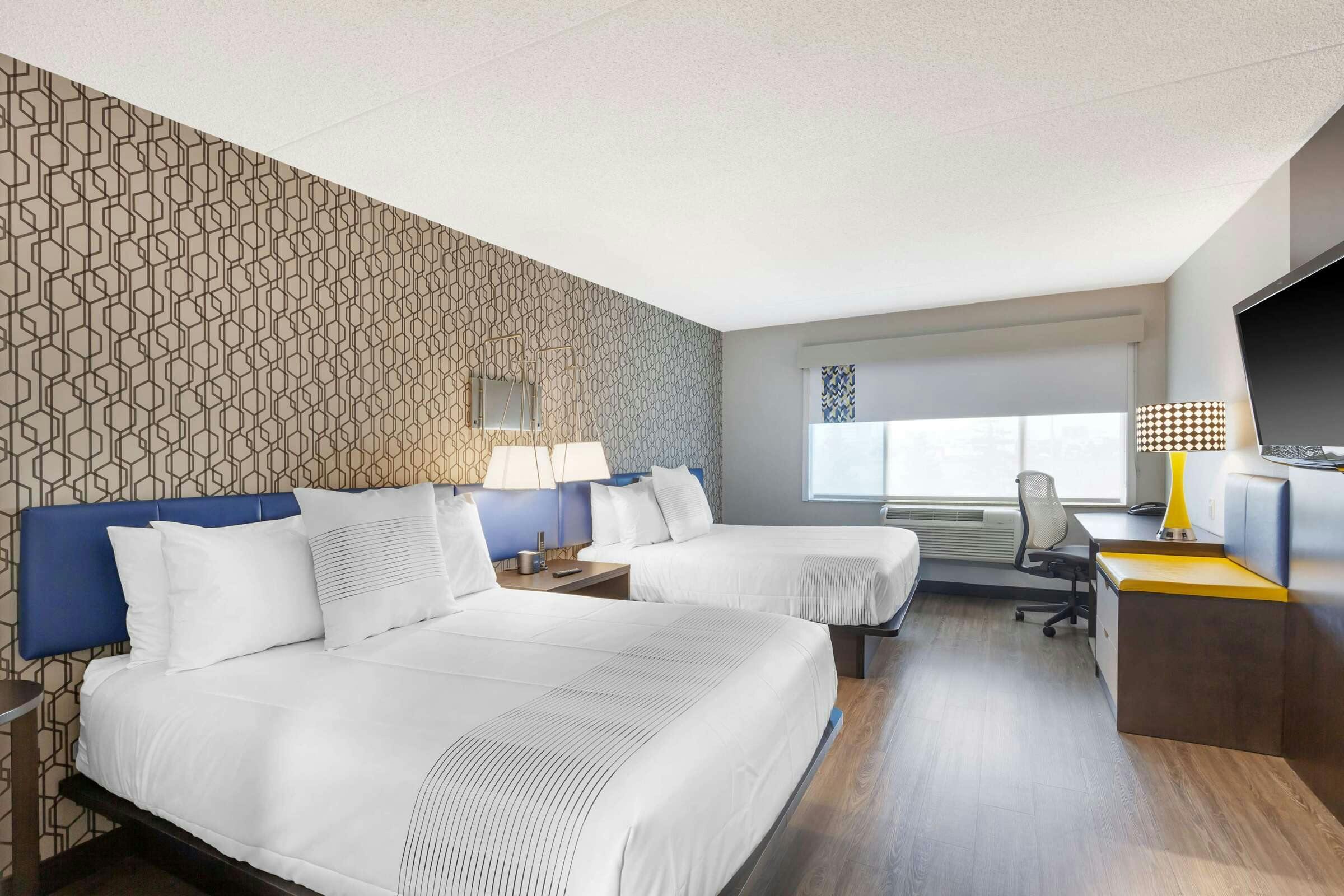 Hotel Glō Best Western Mississauga Corporate Centre photo 5