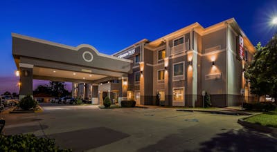 Best Western Plus Chalmette Hotel