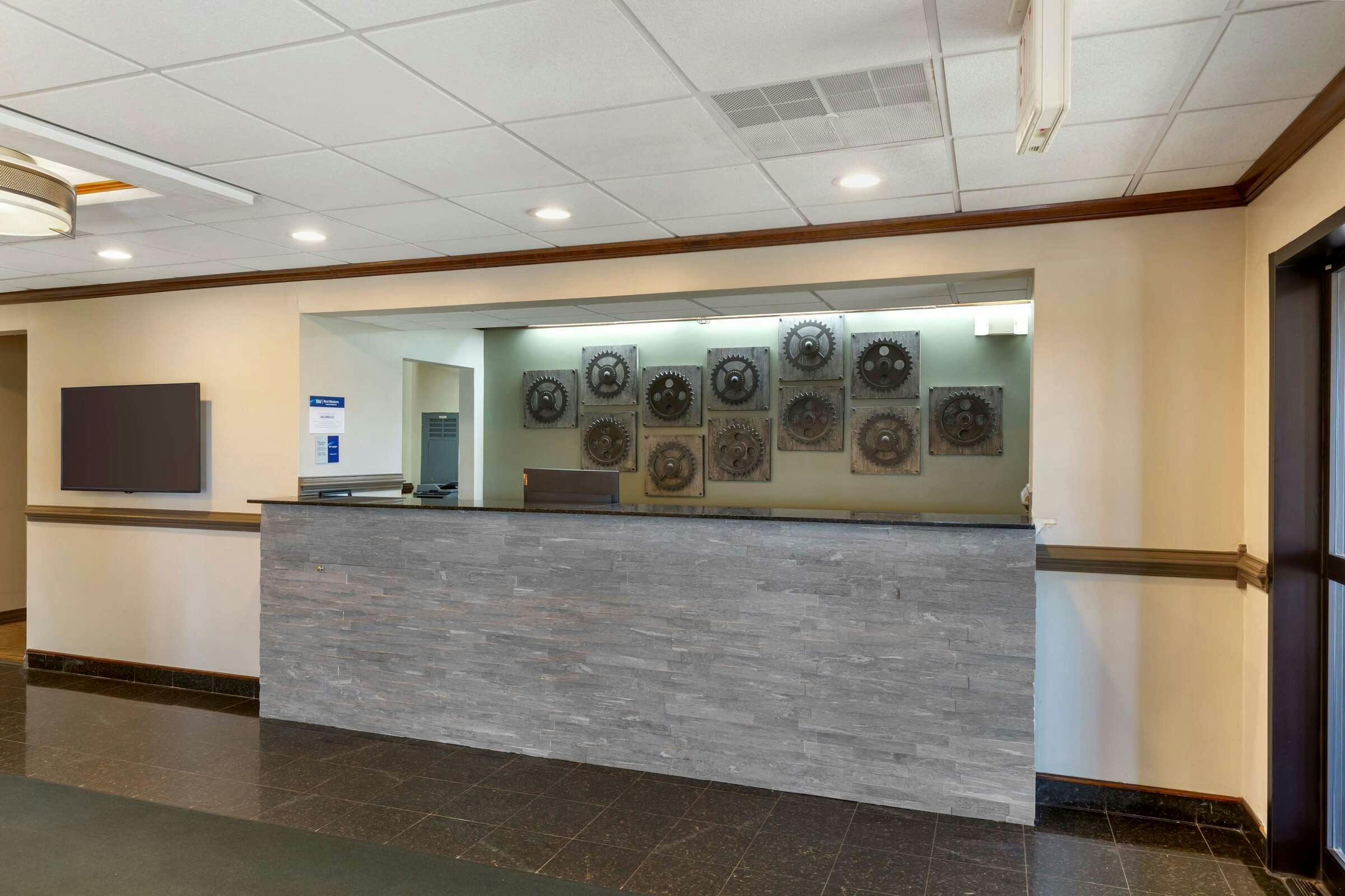 Hotel Best Western Plus South Hill Inn photo 1