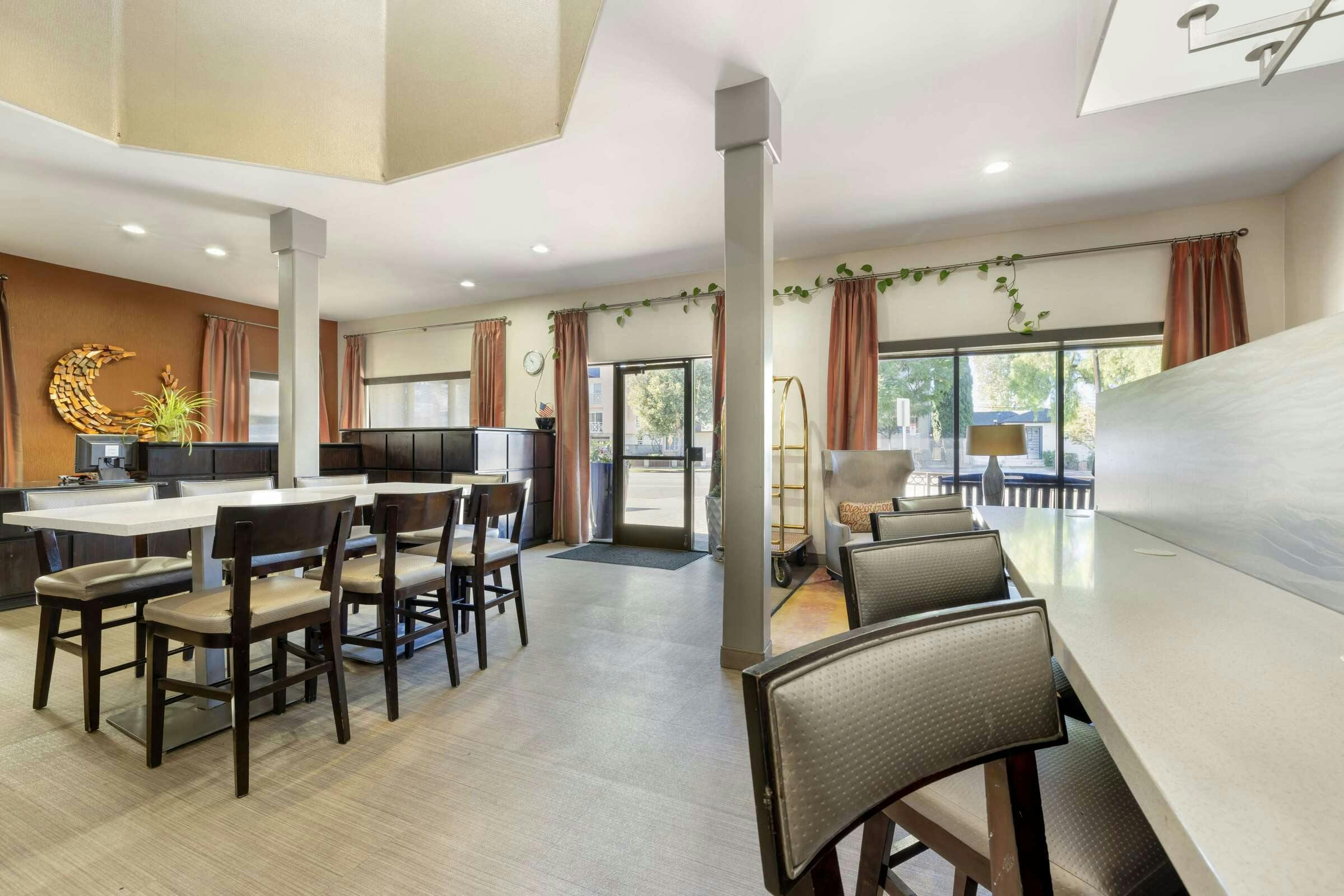 Hotel Best Western Royal Palace Inn & Suites photo 3