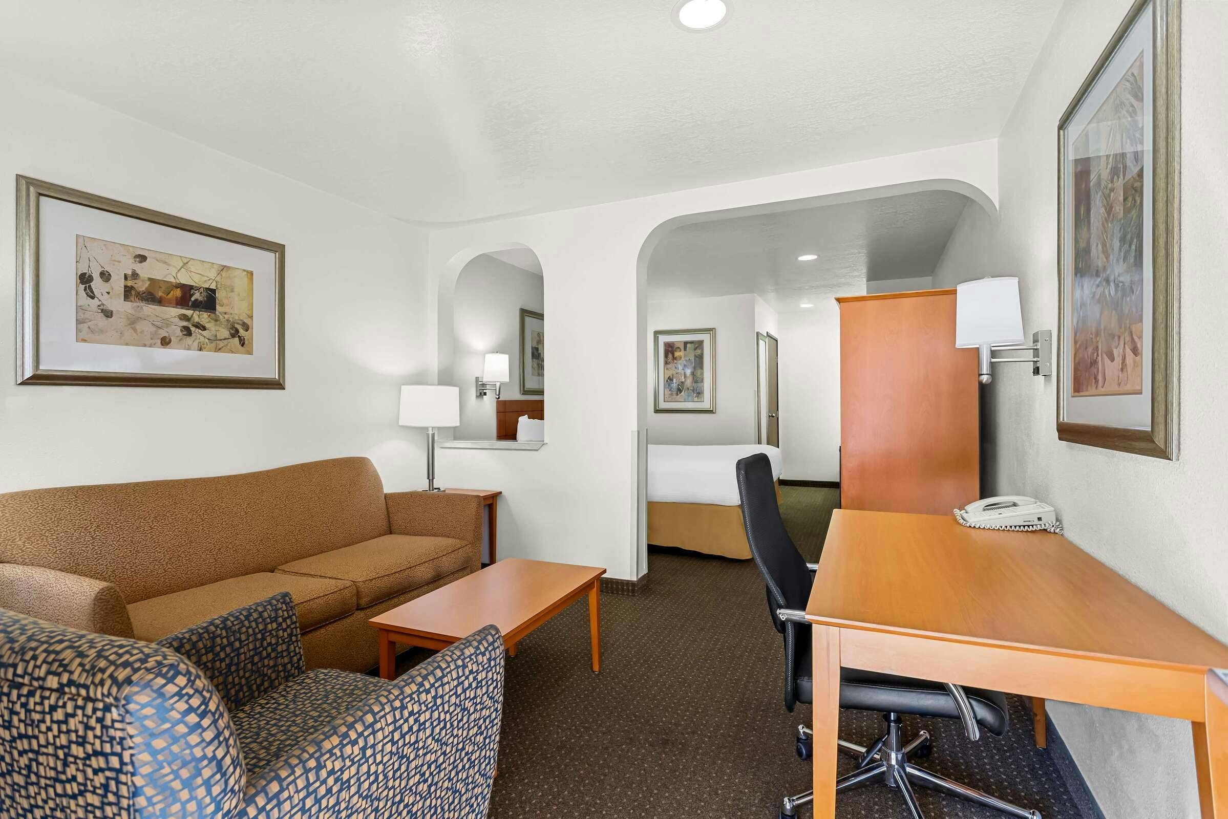 Hotel Best Western Socorro Hotel & Suites photo 2