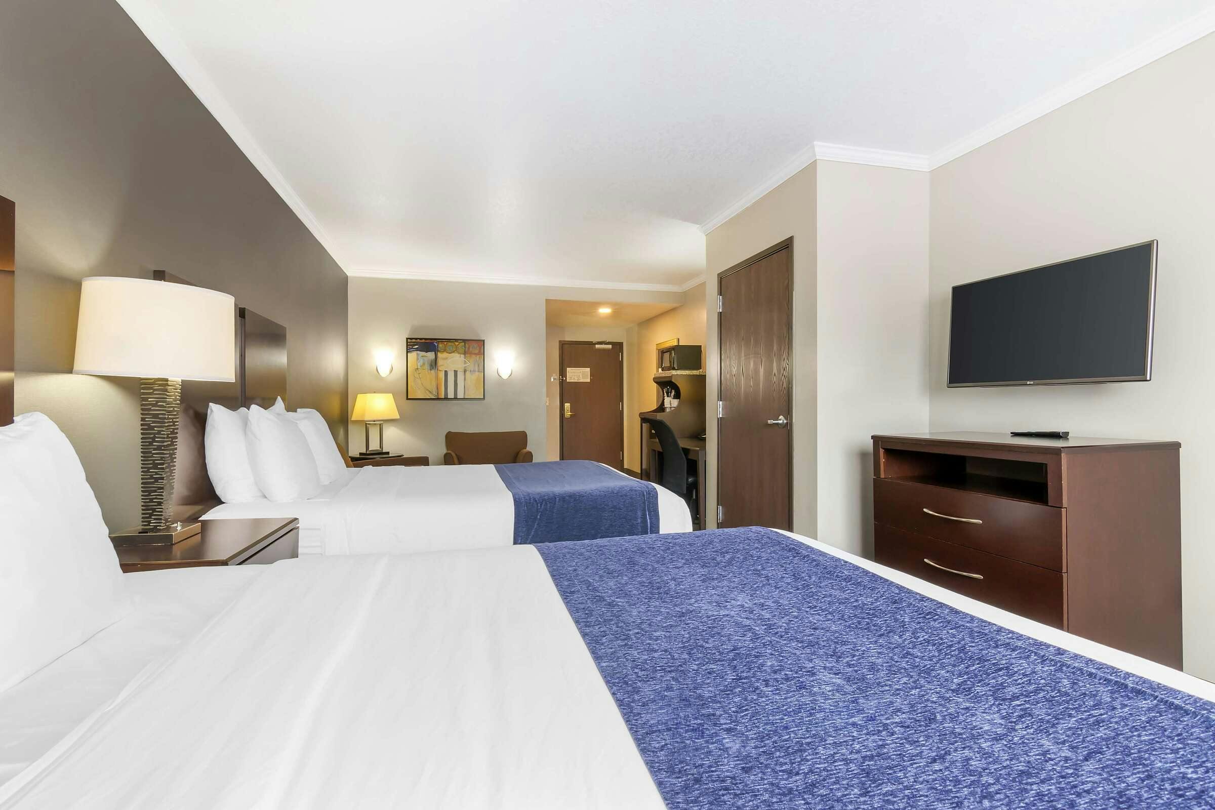 Hotel Best Western Plus Olathe Hotel photo 1