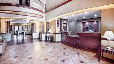 Hotel Best Western Plus Royal Mountain Inn & Suites photo 1