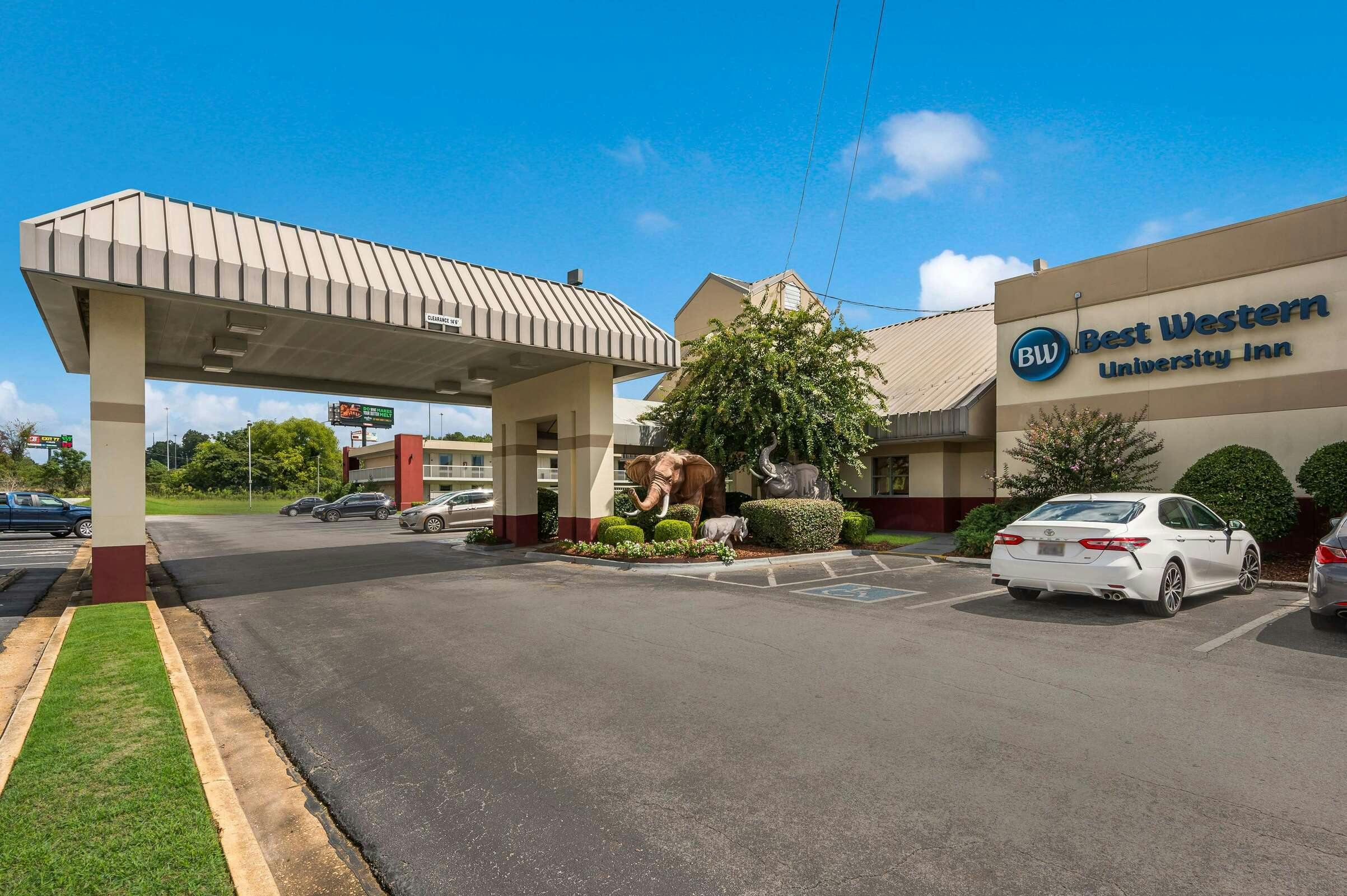 Hotel Best Western University Inn photo 2