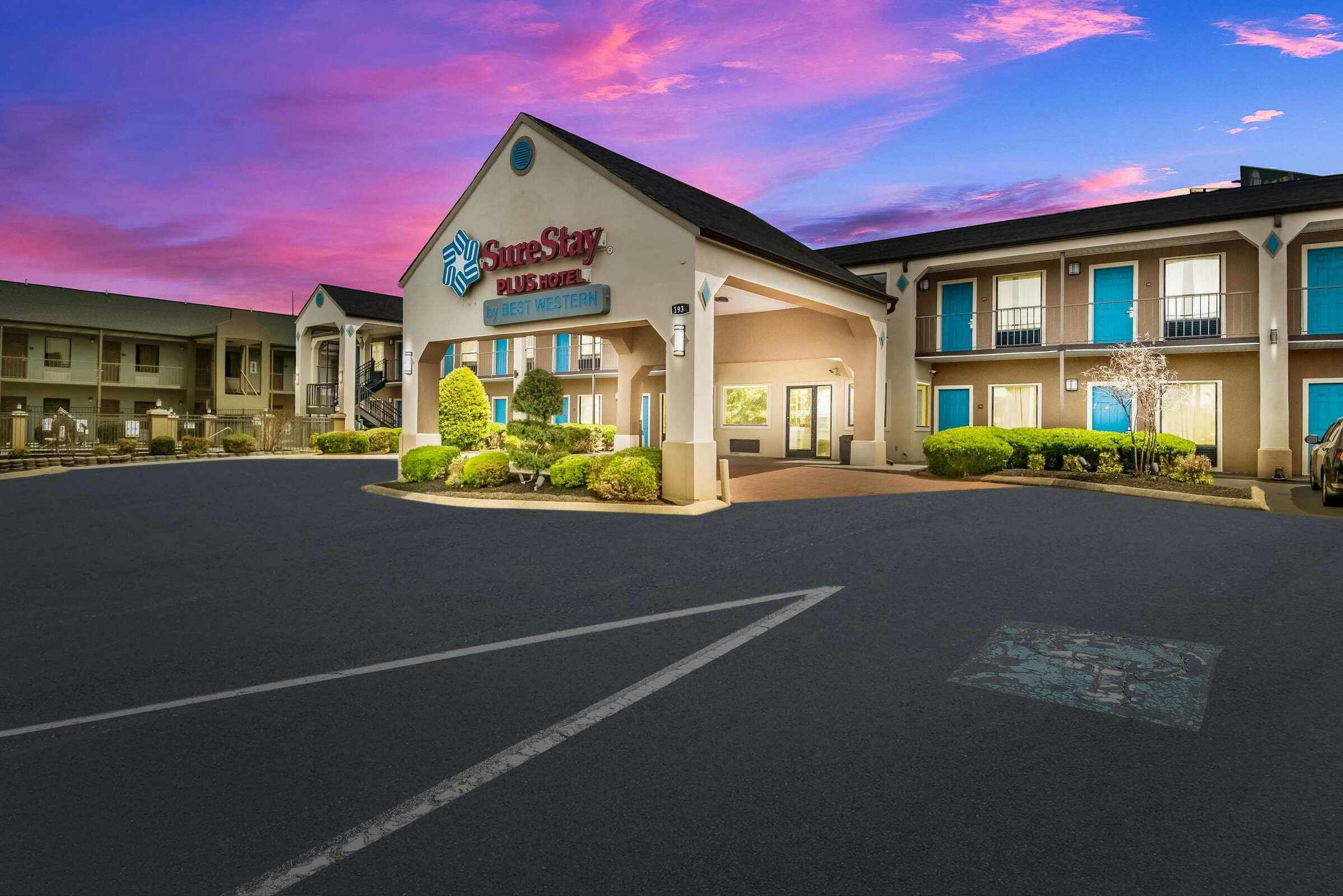 Sure Stay Plus Hotel By Best Western Jackson