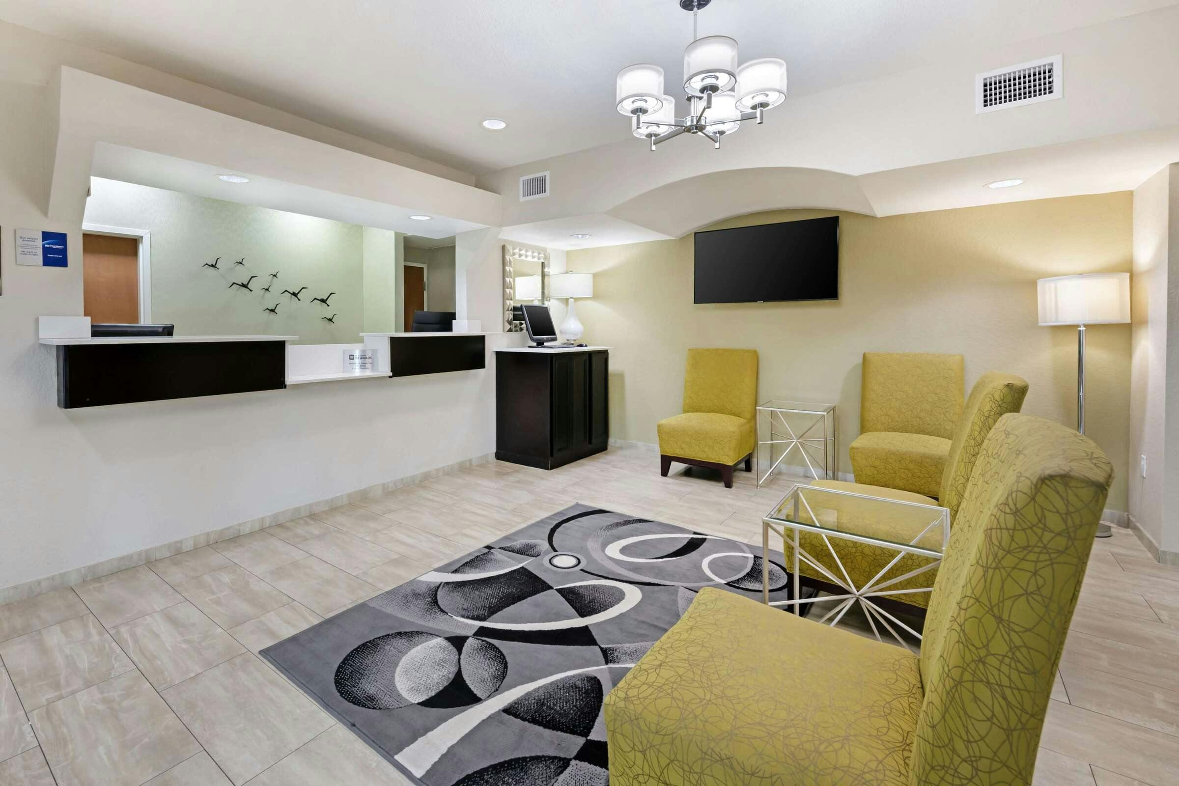 Hotel Best Western Edgewater Inn photo 1