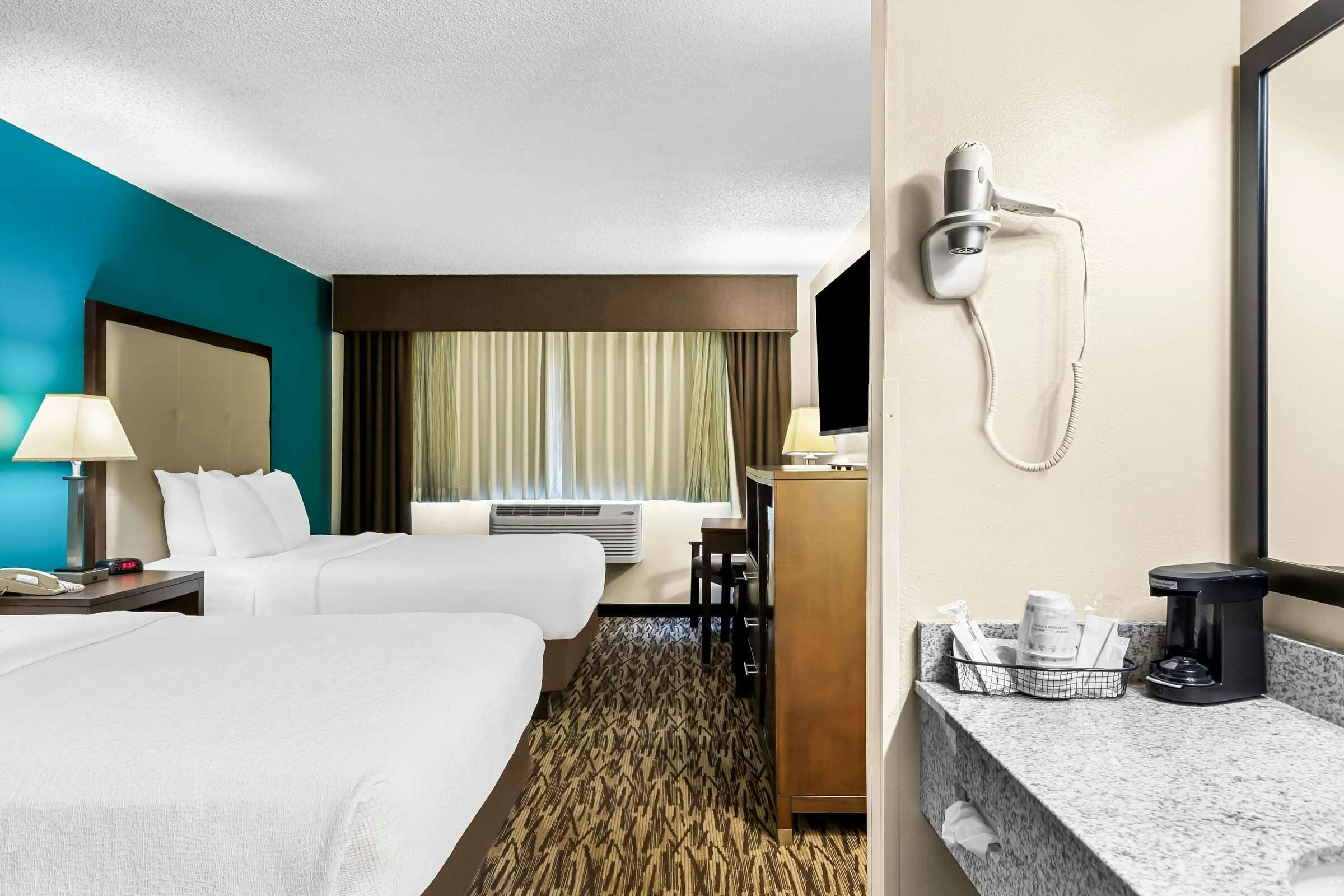 Hotel Best Western Baraboo Inn photo 1