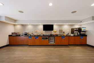 Hotel Best Western Inn & Suites Lemoore photo 3