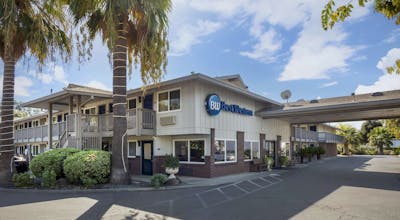 Best Western Shadow Inn