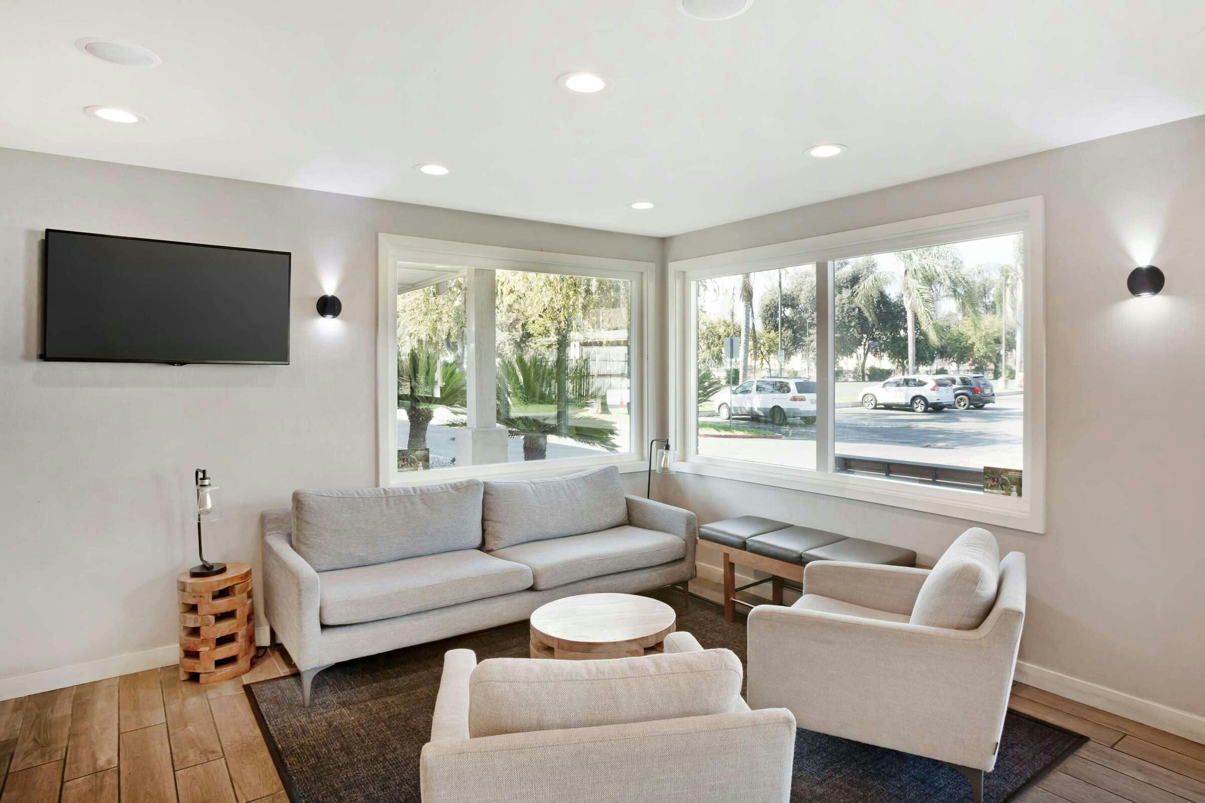 Hotel Best Western Shadow Inn photo 1