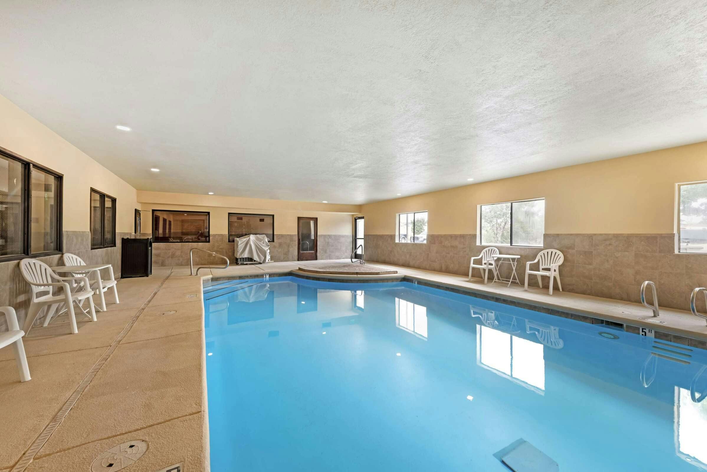 Hotel Best Western Plus Eagleridge Inn & Suites photo 4