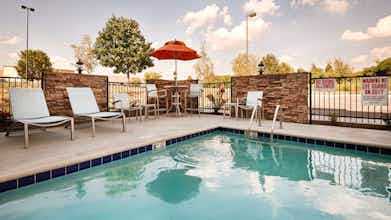 Hotel Best Western Plus Atrium Inn & Suites photo 2